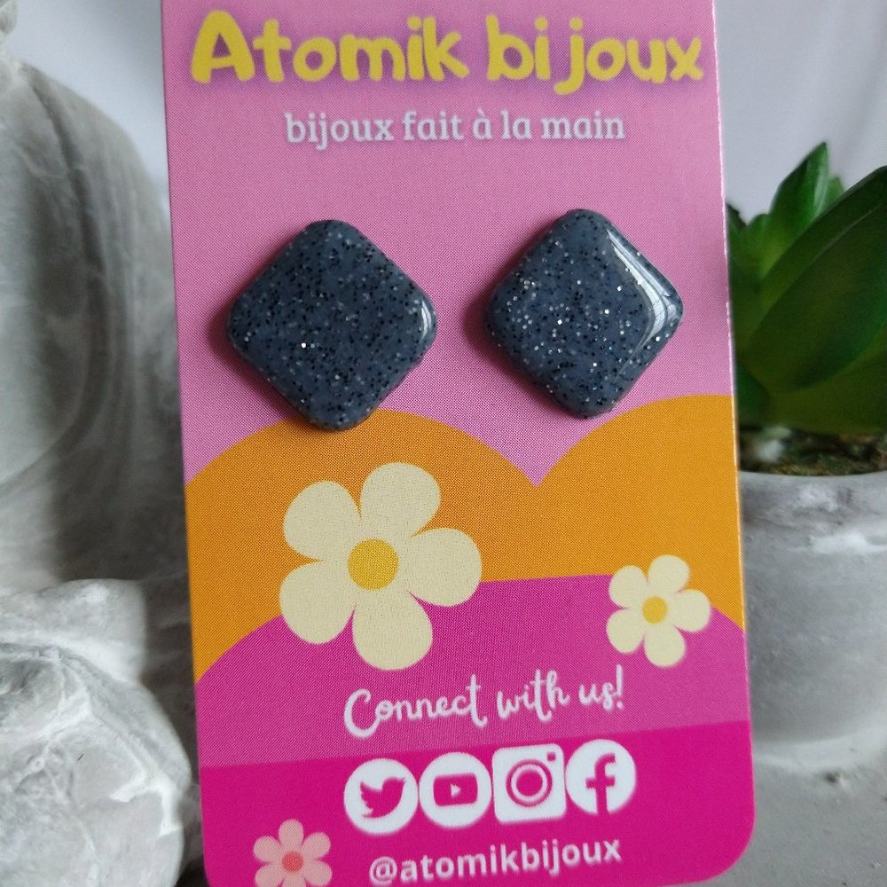 Boucles d’oreilles en argile polymère faites à la main. Handmade polymer clay#36